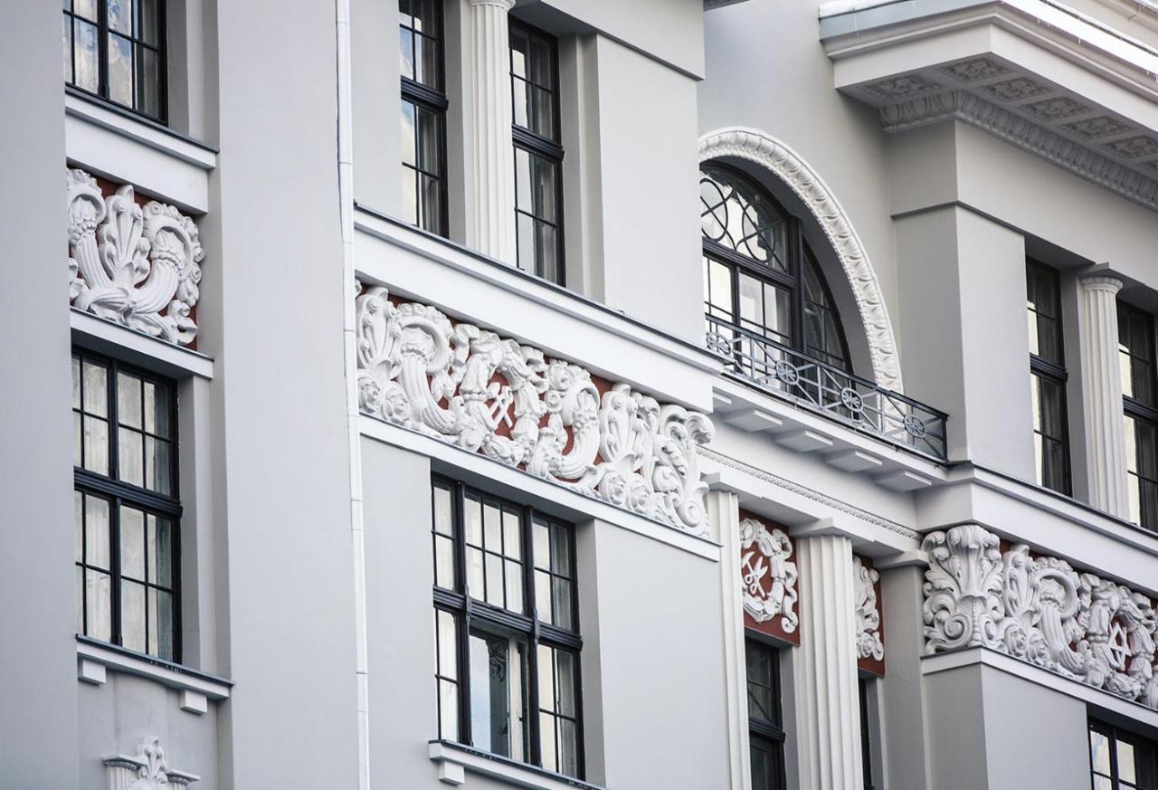 Centrally Located Apartment Overlooking Vermanes Park リガ エクステリア 写真